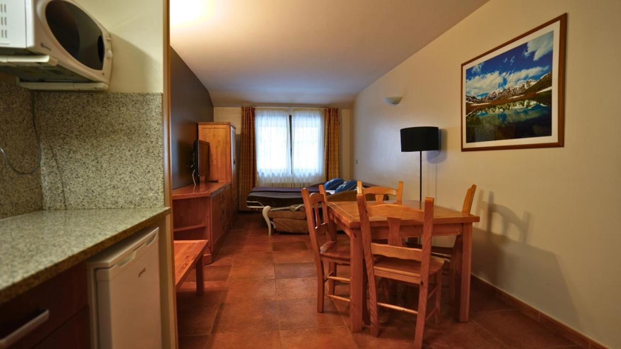 Apartaments Sant Moritz Arinsal Bagian luar foto