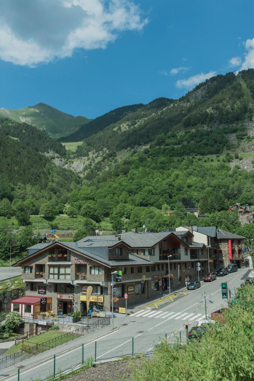 Apartaments Sant Moritz Arinsal Bagian luar foto
